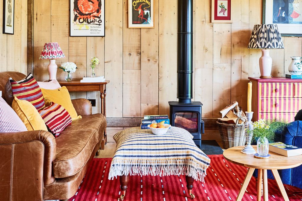 The Lambing Shed 10 - Gallery