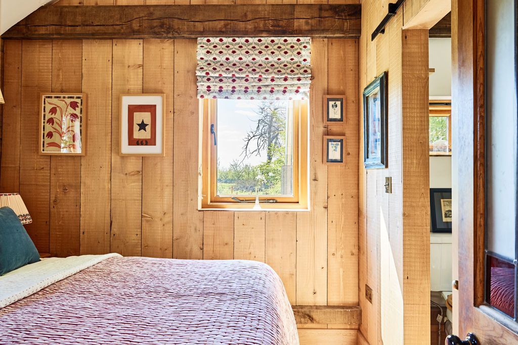 The Lambing Shed 11 - Gallery