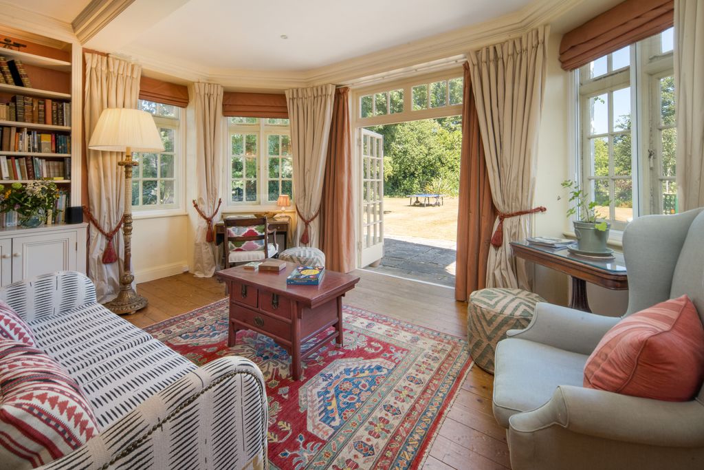 Woodlands 1 - Gallery