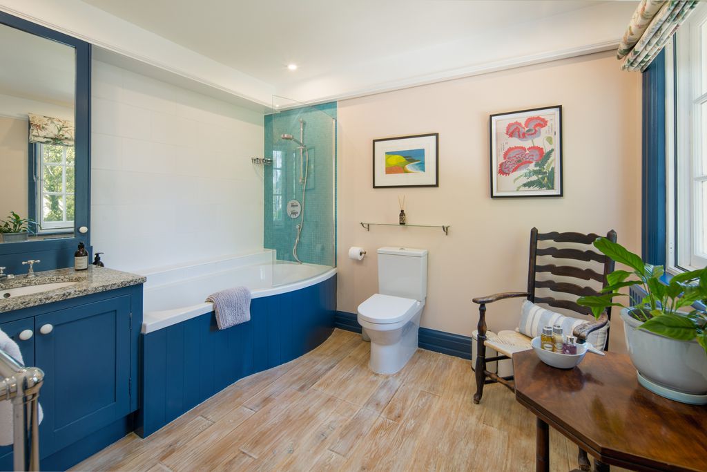 Woodlands 10 - Gallery