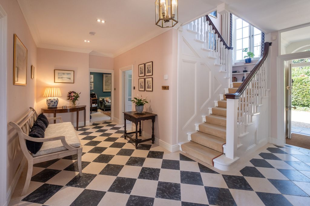 Woodlands 17 - Gallery