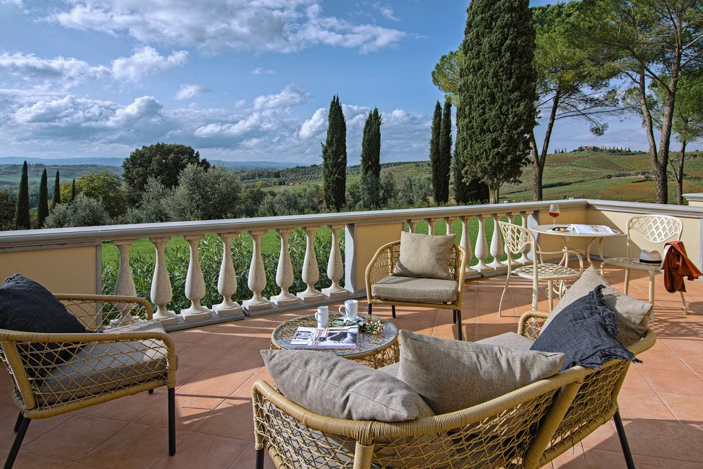 One Belvedere Tuscany 4 - Gallery