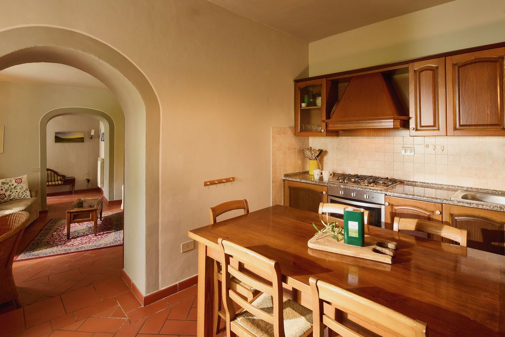 La Lucertola 11 - Gallery