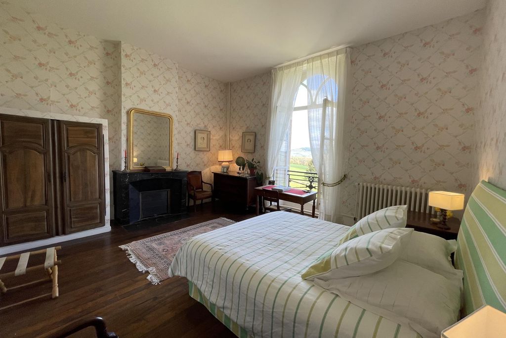 Château de Vaux Morvan B&B 7 - Gallery