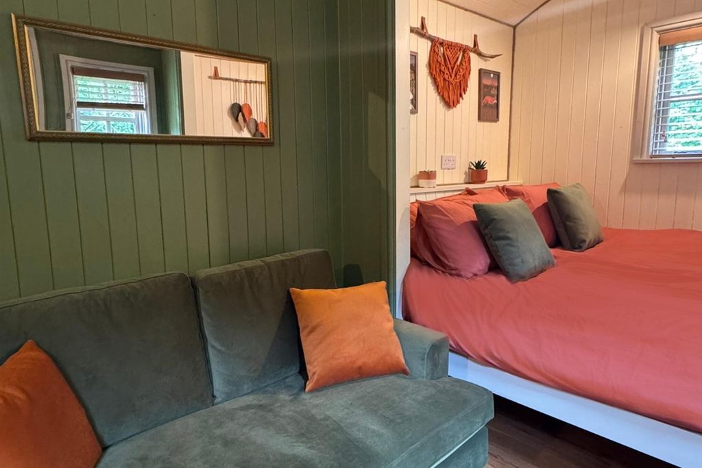 Wetherdown 8 - Gallery