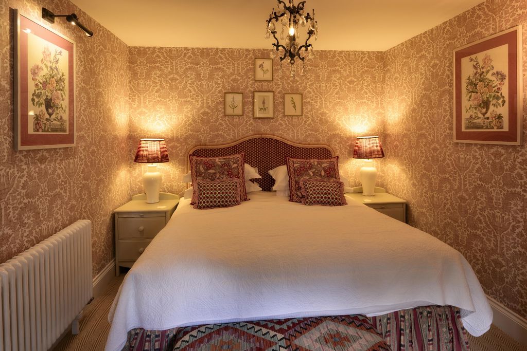 George and Dragon 9 - Gallery