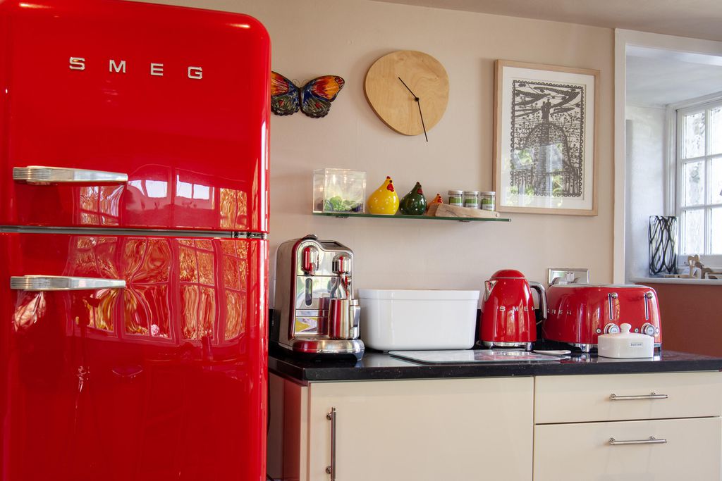 Round House East 11 - Gallery