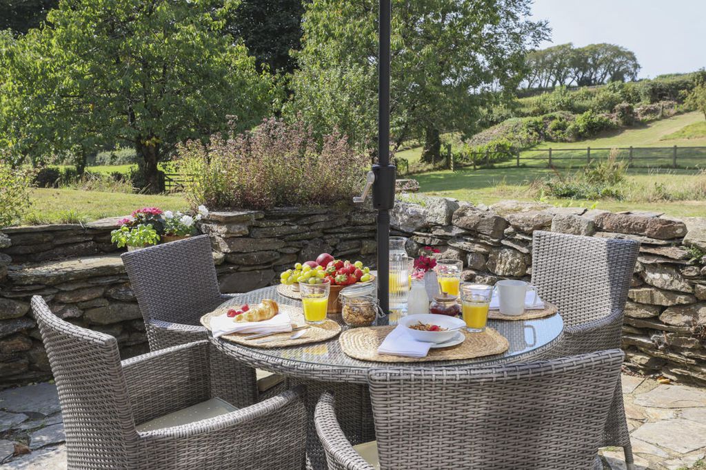 Top Barn 13 - Gallery