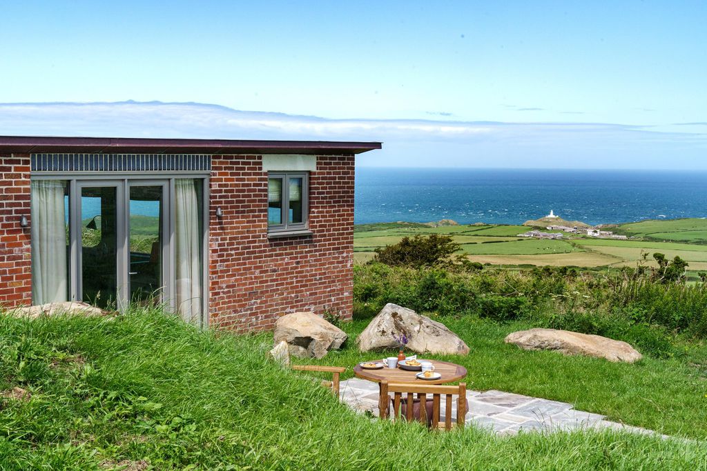 Station A 4 - Gallery