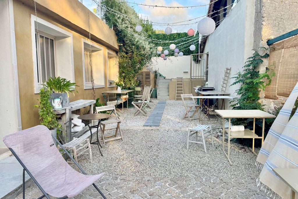 Medoc Tiny House 1 - Gallery