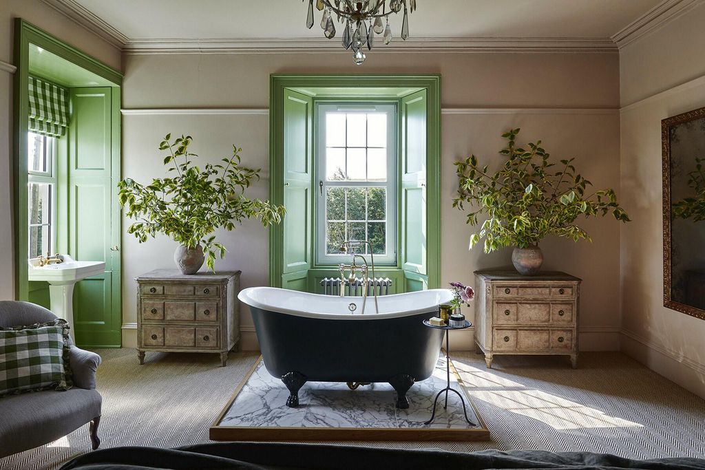 The Grieves Farmhouse gallery 1 - Gallery