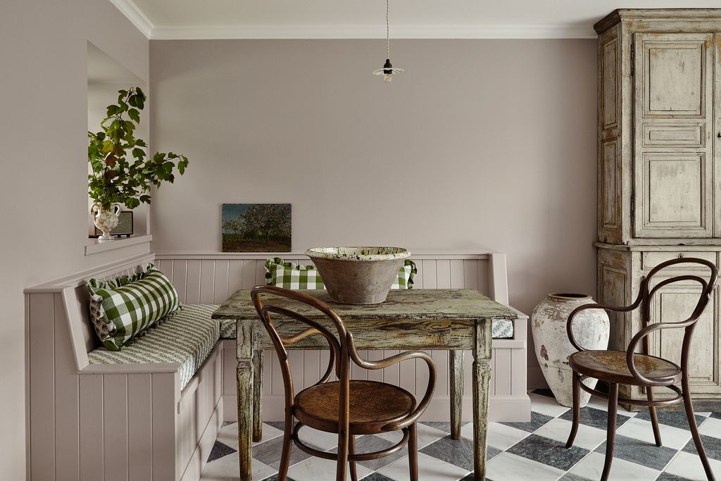 The Grieves Farmhouse gallery 2 - Gallery