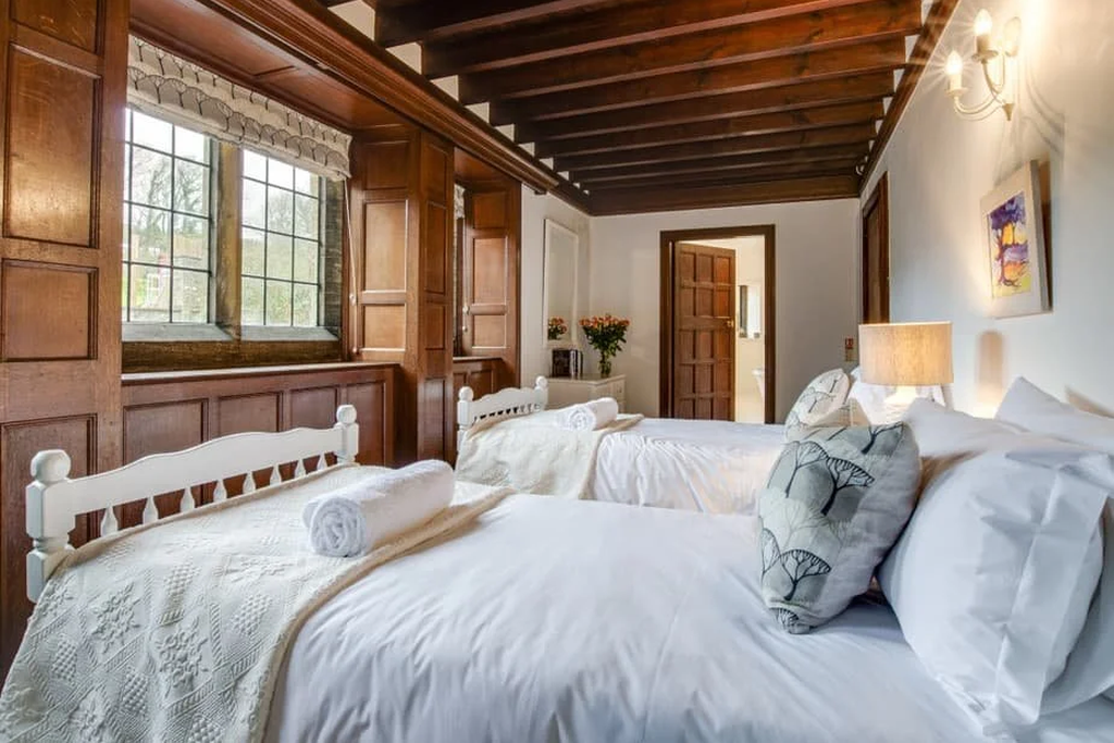 Affinity 12 - Gallery