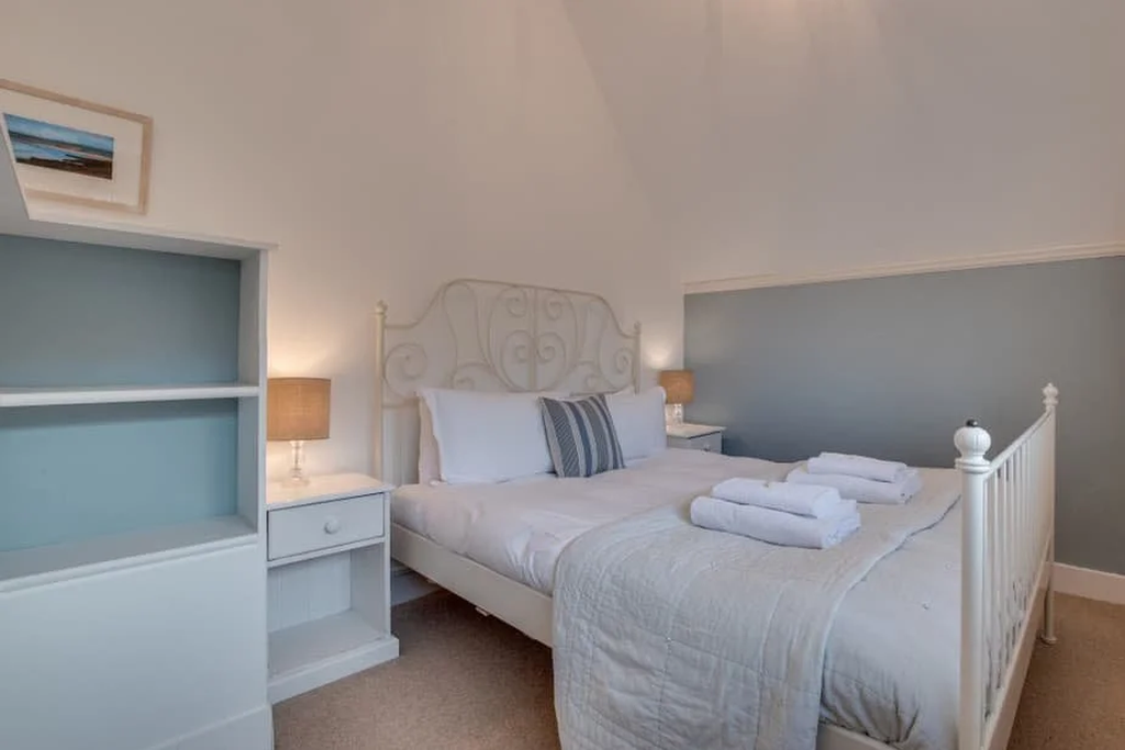 Serenity 6 - Gallery