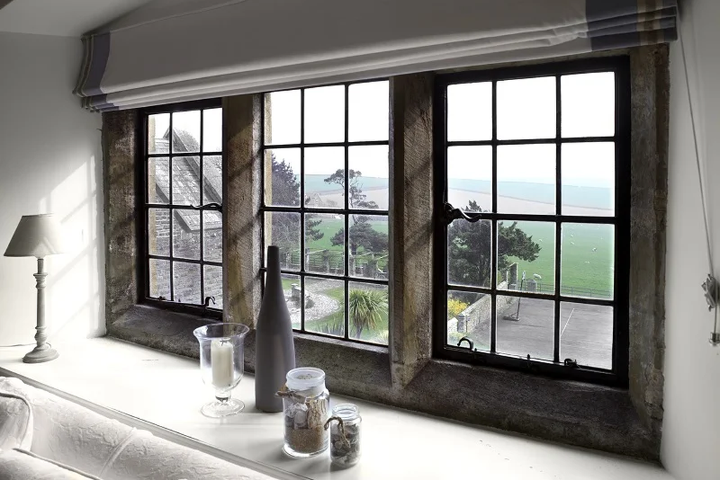 Serenity 16 - Gallery