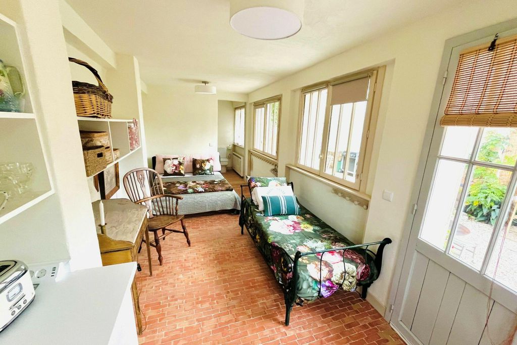 Medoc Tiny House 4 - Gallery