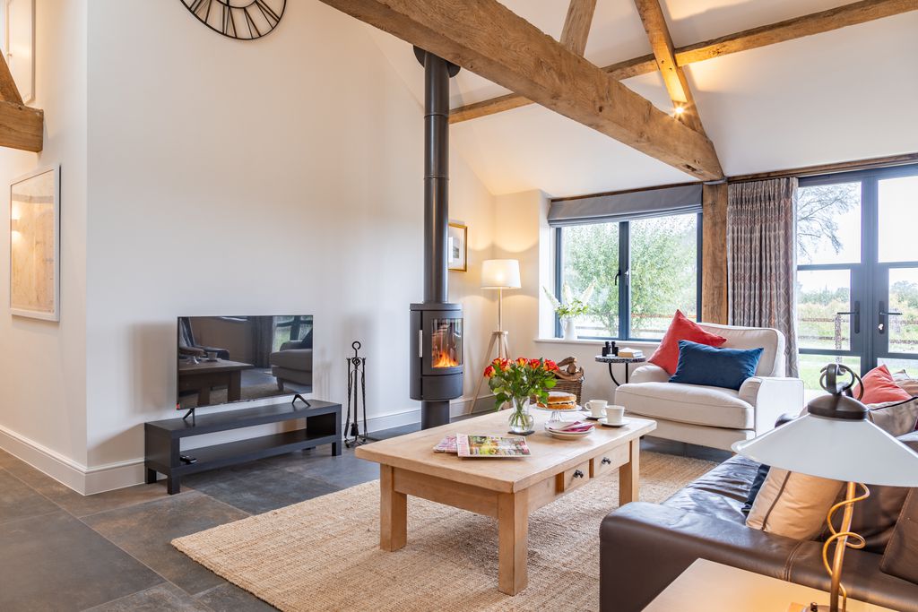 The Barn at Compton Marsh 7 - Gallery