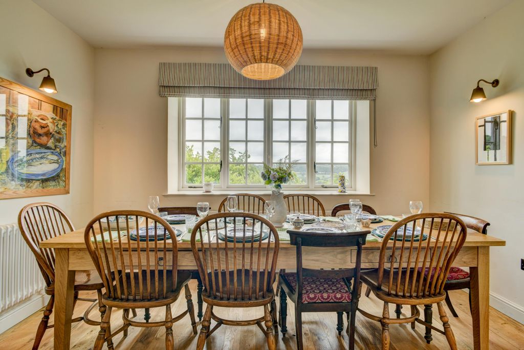 Blackdowns Farmhouse 6 - Gallery