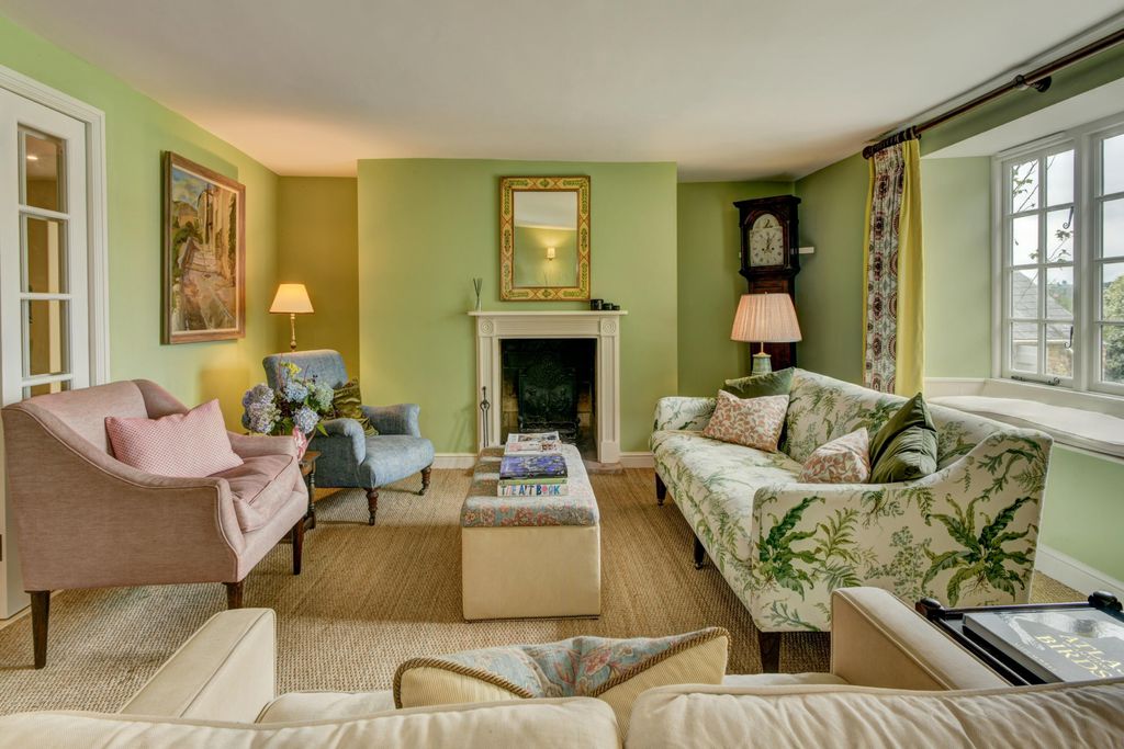 Blackdowns Farmhouse 3 - Gallery