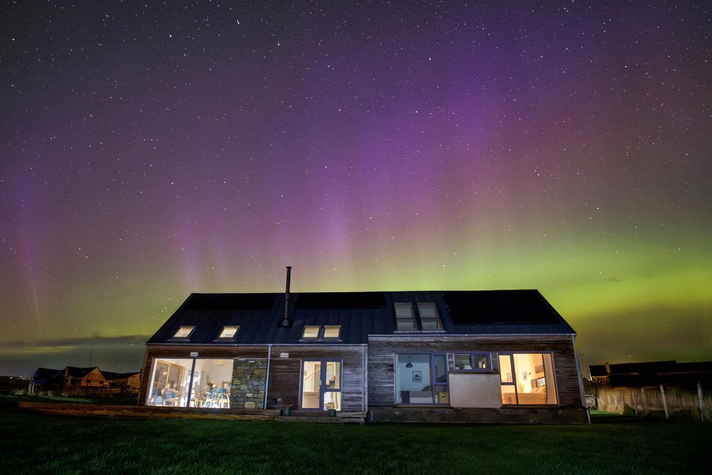 The Lewis Longhouse 1 - Gallery