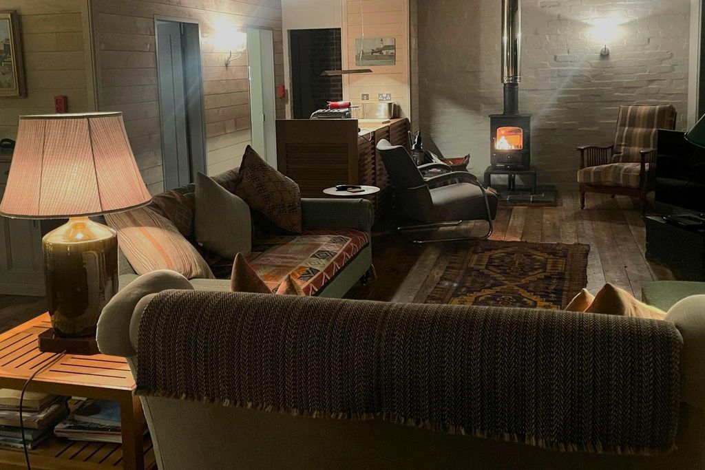 Station A 9 - Gallery