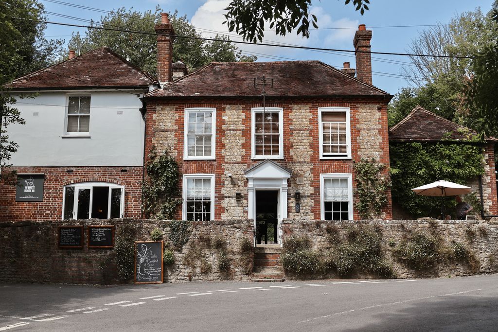 The White Horse Inn 1 - Gallery