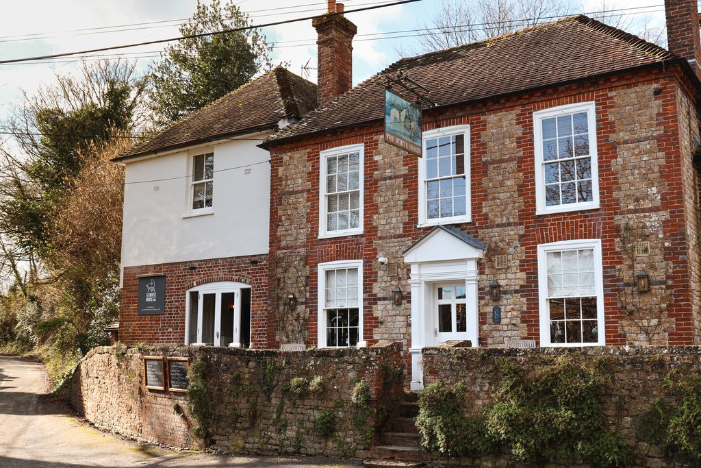 The White Horse Inn 16 - Gallery