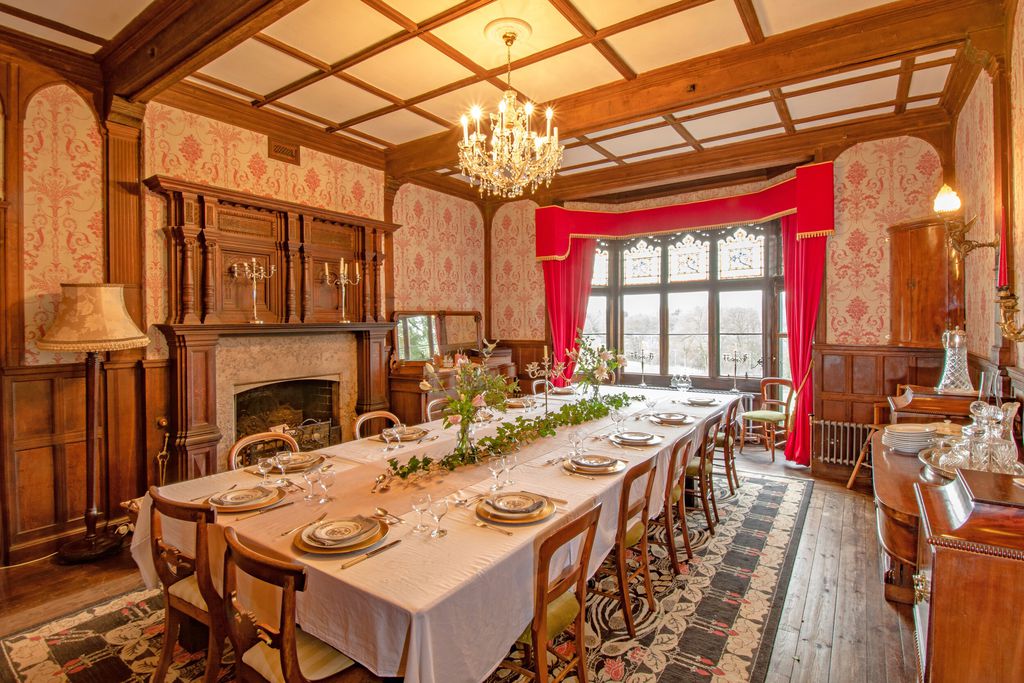 Rowden Abbey 2 - Gallery