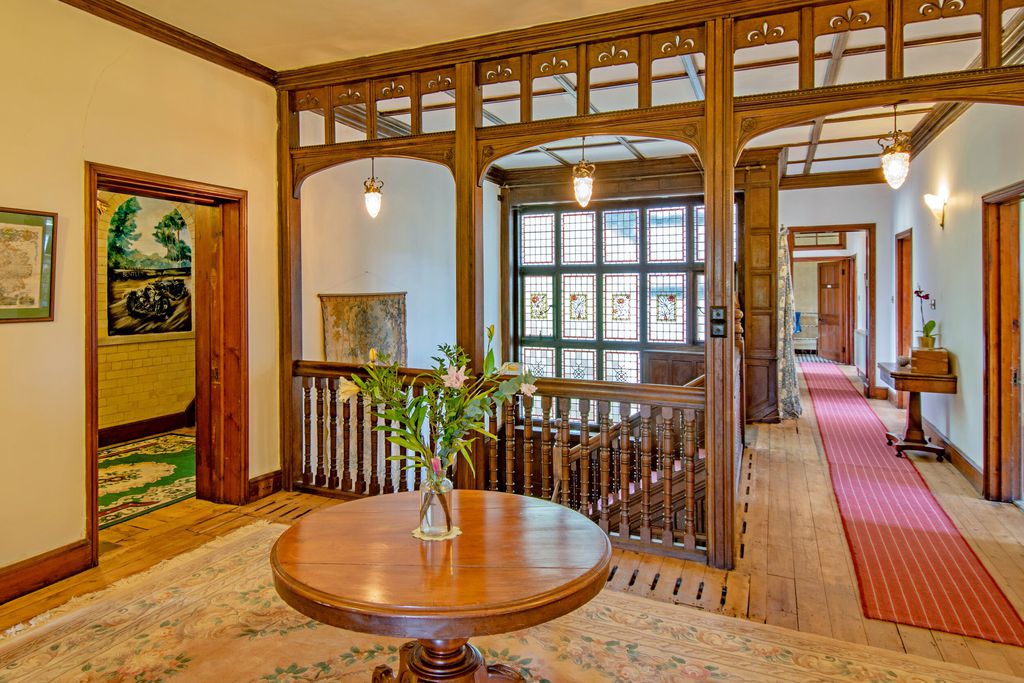 Rowden Abbey 19 - Gallery