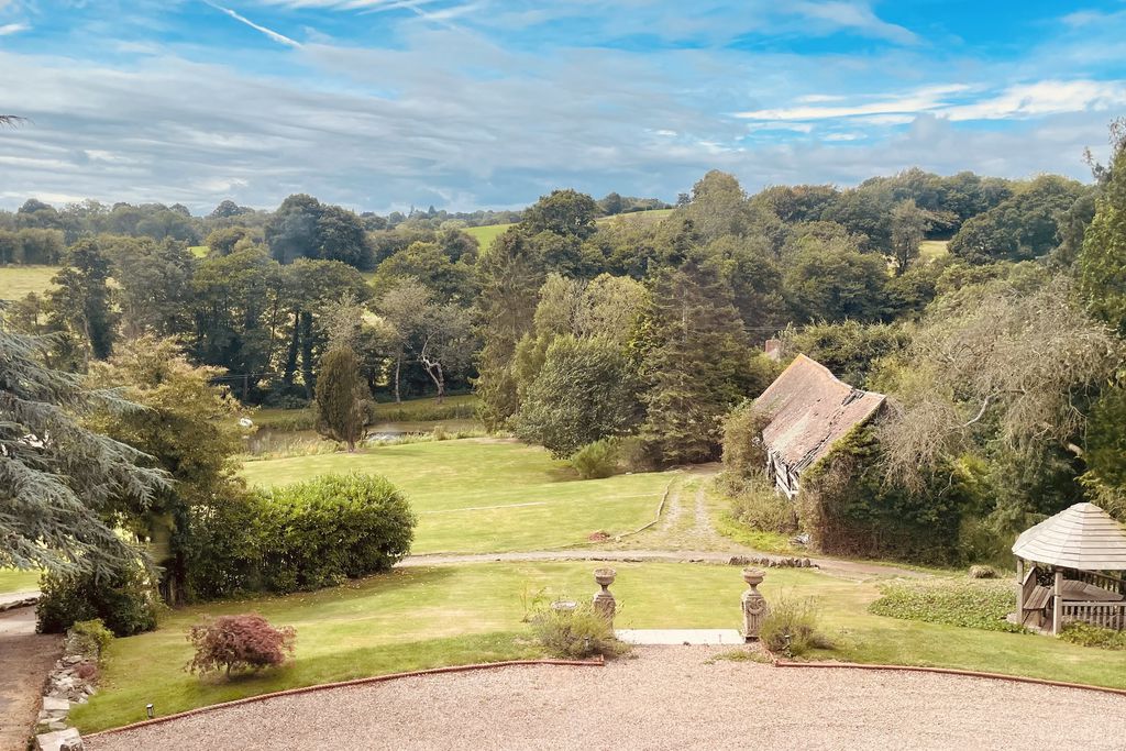 Rowden Abbey 8 - Gallery