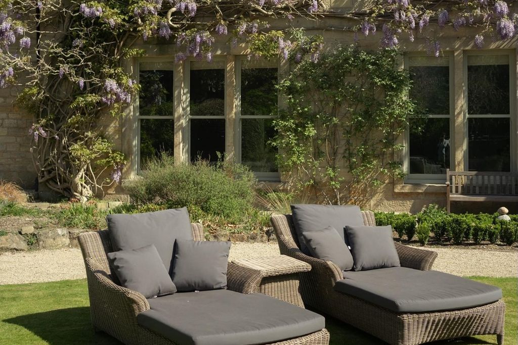 Outwood House 11 - Gallery