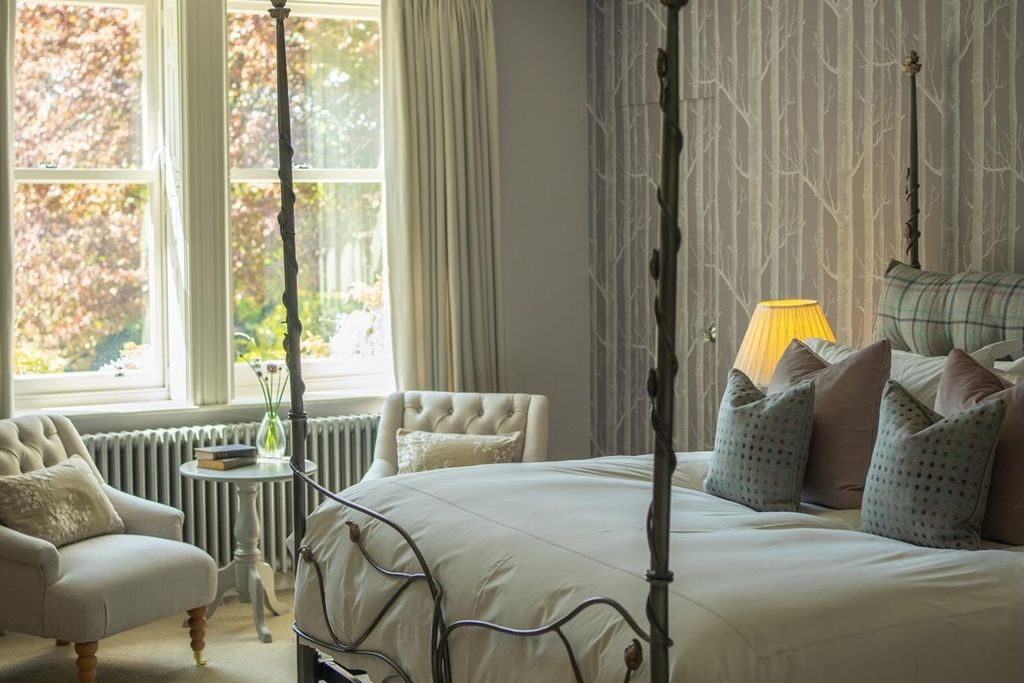 Outwood House 4 - Gallery