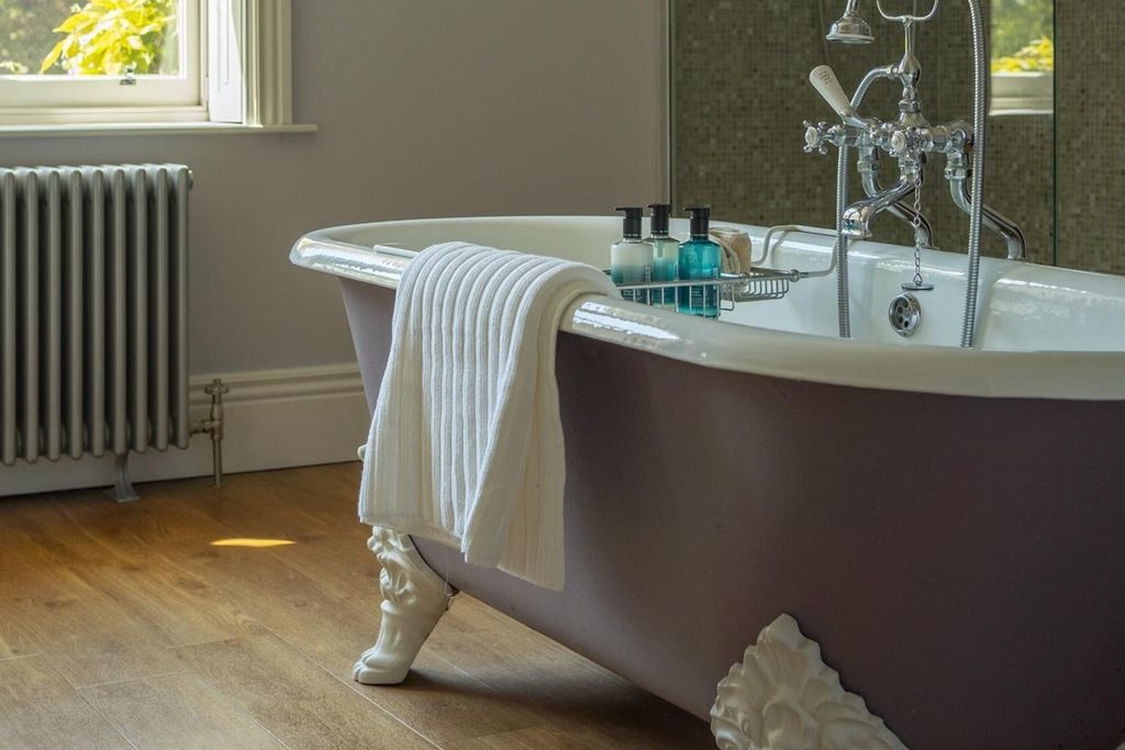 Outwood House 5 - Gallery