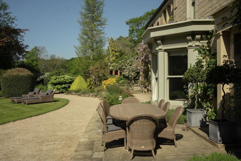 Outwood House 6 - Gallery