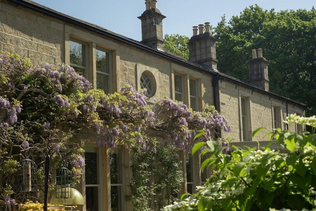 Outwood House 20 - Gallery