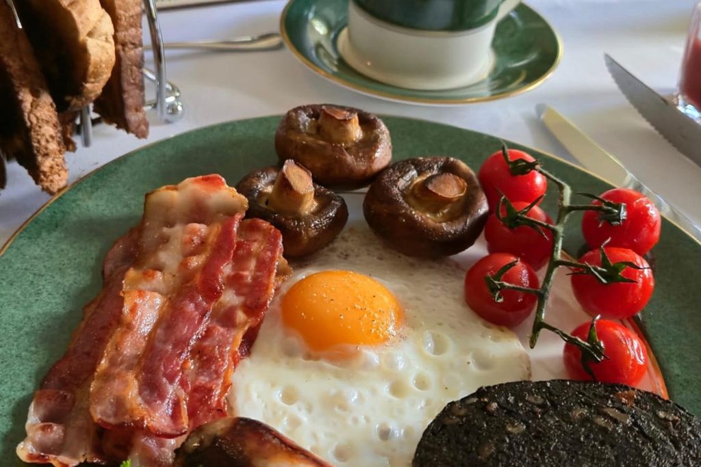 Outwood House 16 - Gallery