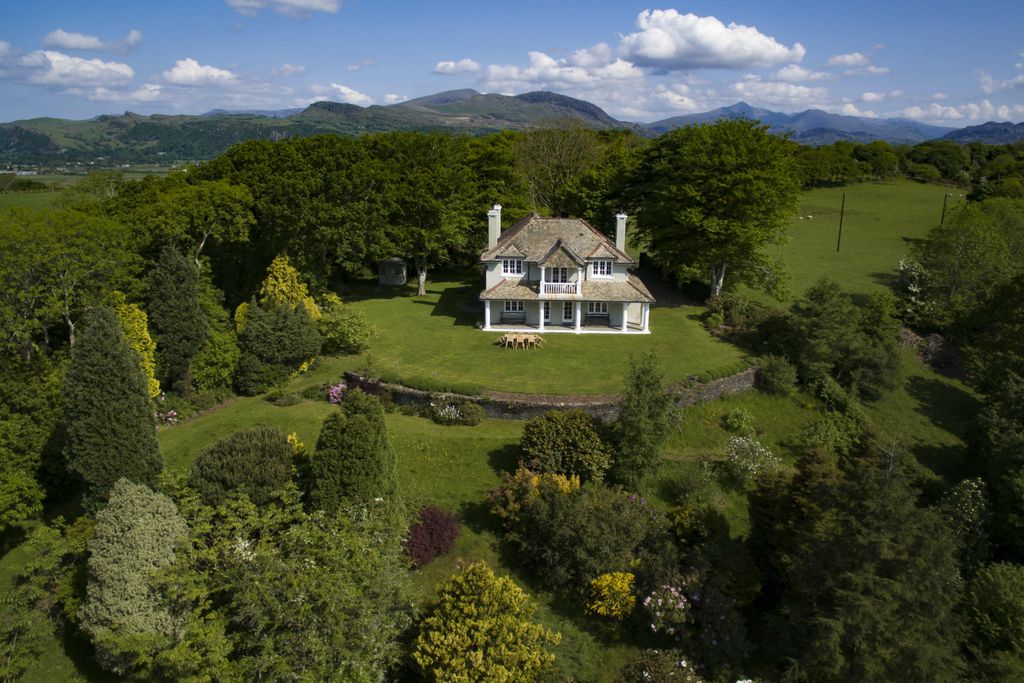 Hafod Cae Maen 1 - Gallery