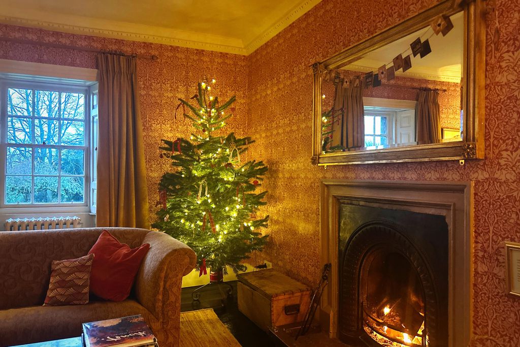 The Old Wing 4 - Gallery