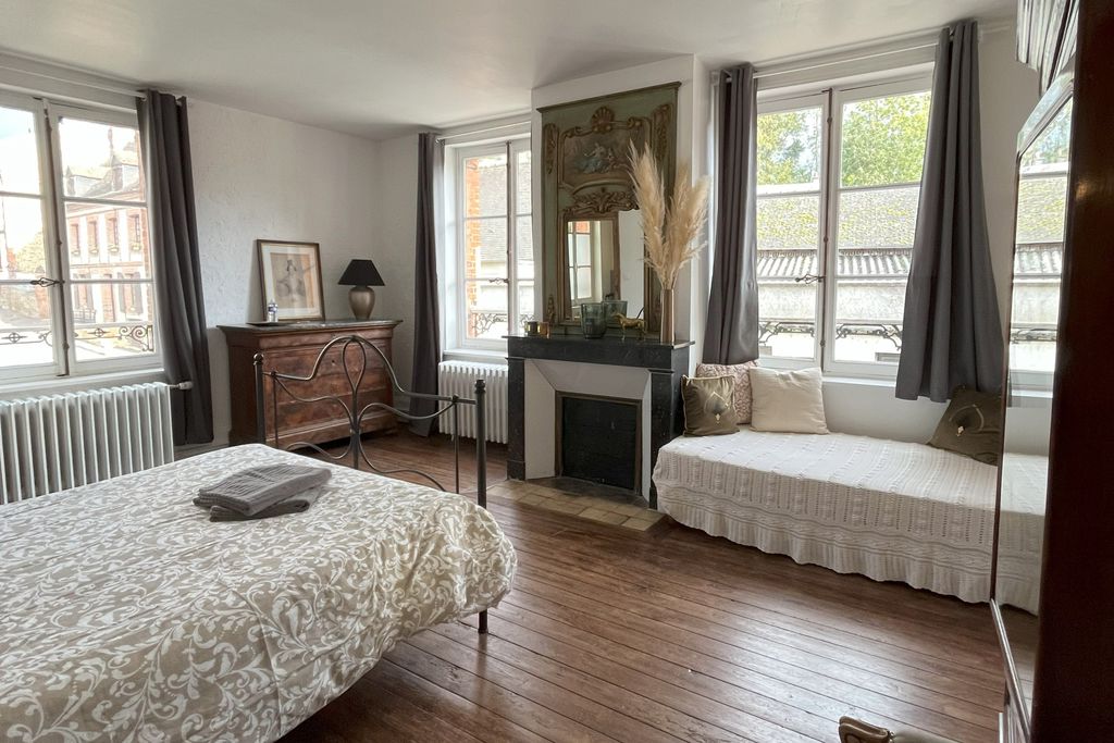 L'Evidence 5 - Gallery