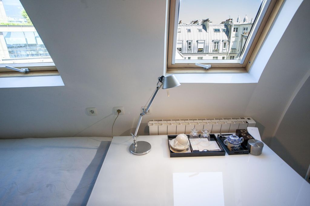 Côté Montmartre 6 - Gallery