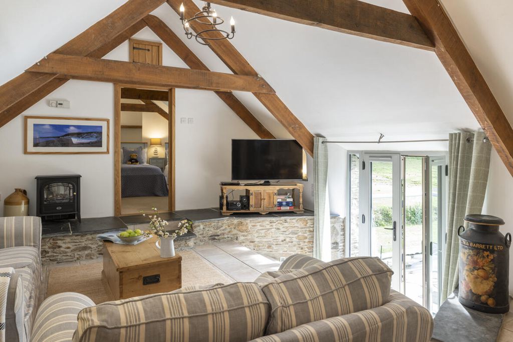 Cider Barn 3 - Gallery