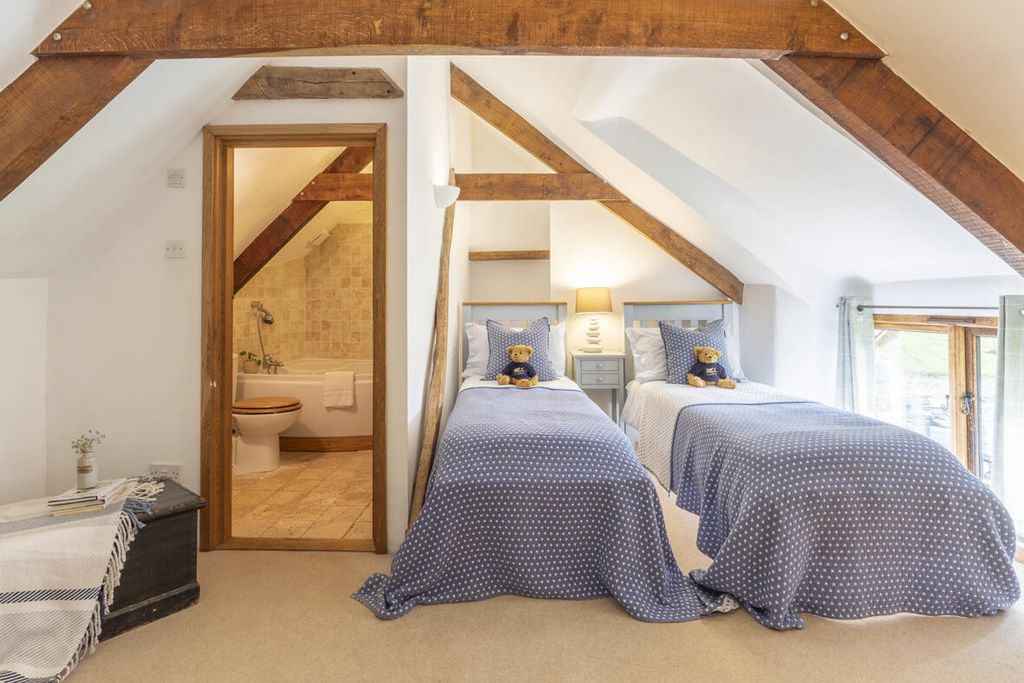 Cider Barn 10 - Gallery