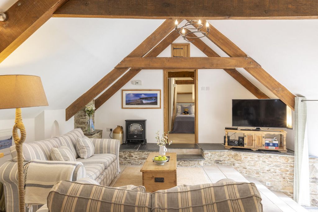 Cider Barn 12 - Gallery