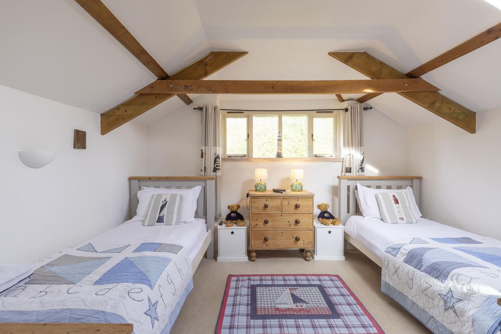 Top Barn 14 - Gallery