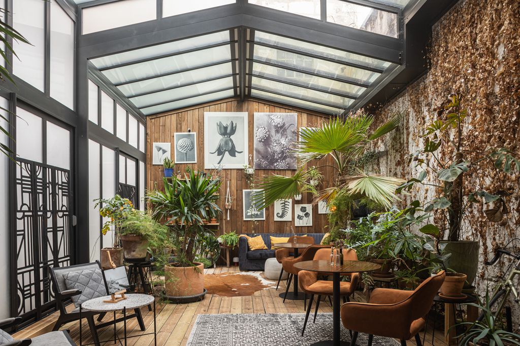 Casa Blanca 1 - Gallery