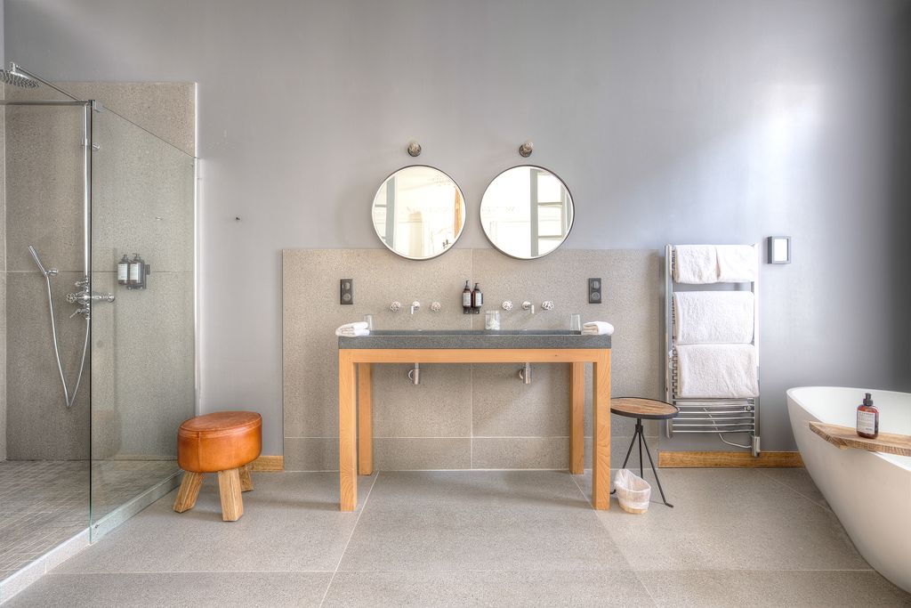 Casa Blanca 8 - Gallery