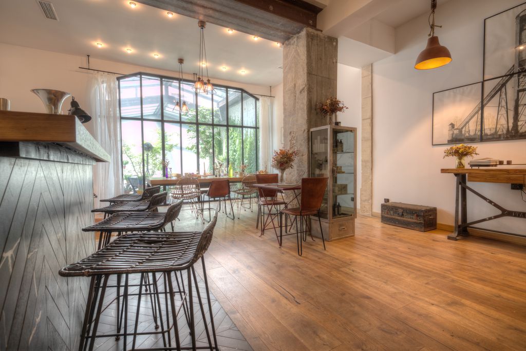 Casa Blanca 15 - Gallery