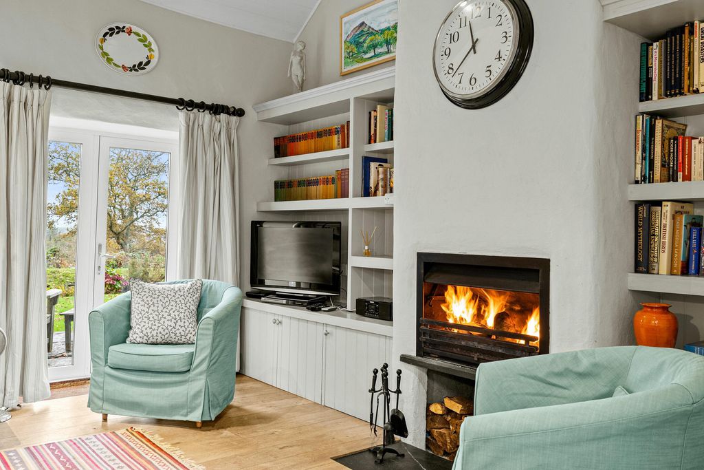 Hebog Bach 5 - Gallery