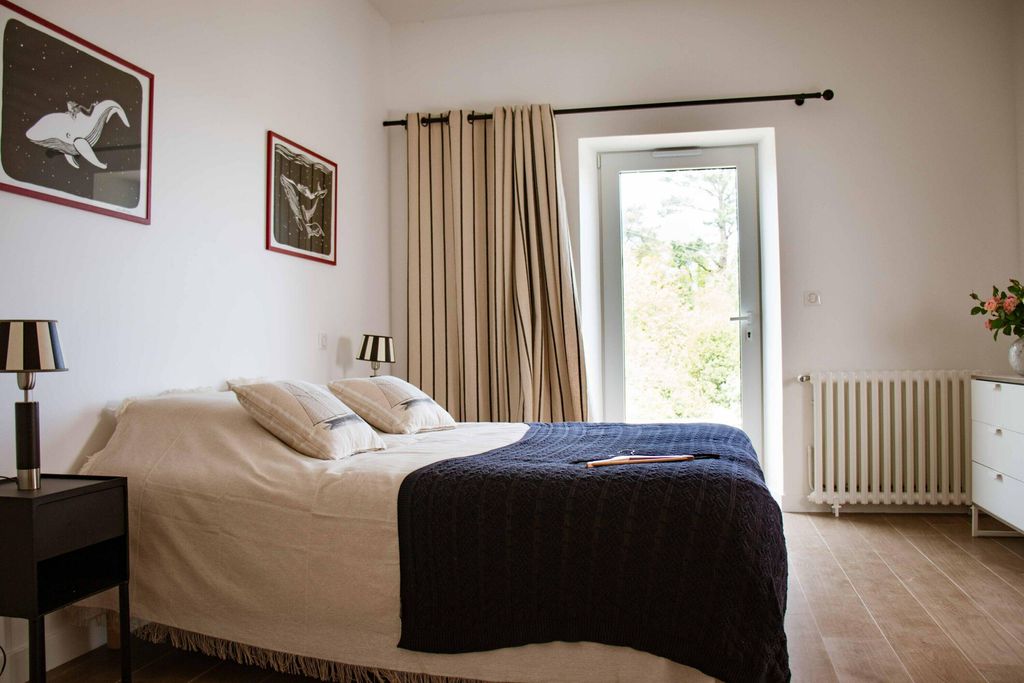 Keric an Nod 10 - Gallery