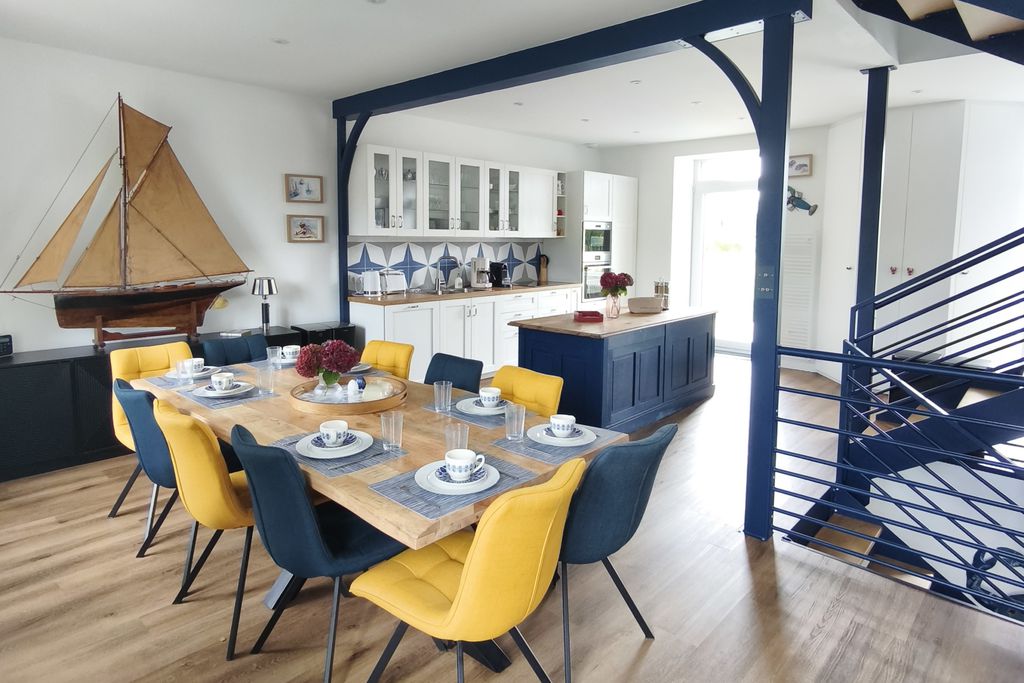 Keric an Nod 14 - Gallery